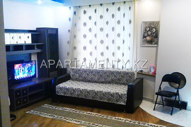 2-room apartment for daily rent, 91 al-Farabi Ave.