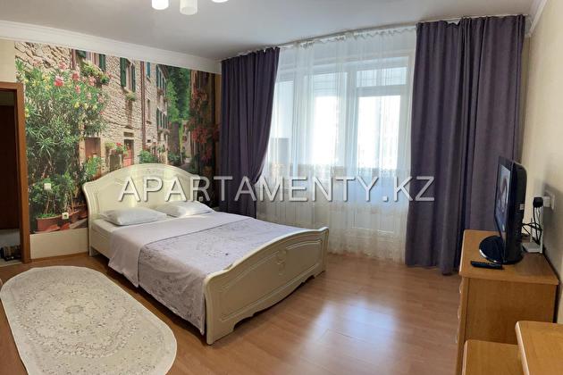 1-room apartment for daily rent, Saraishyk str., 9