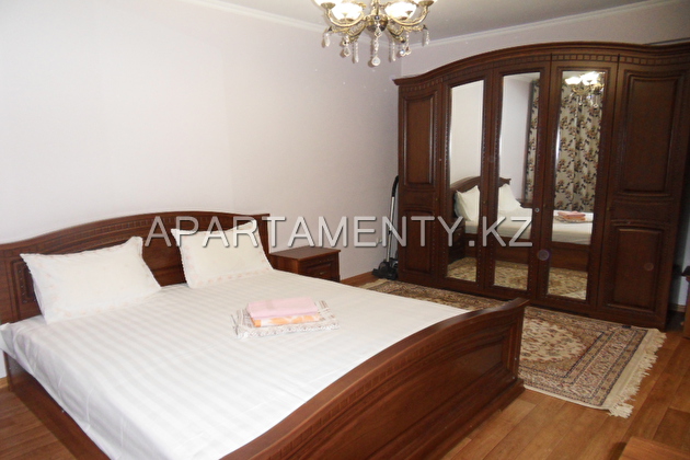 1-room apartment, 108 Karasay-Batyr str.