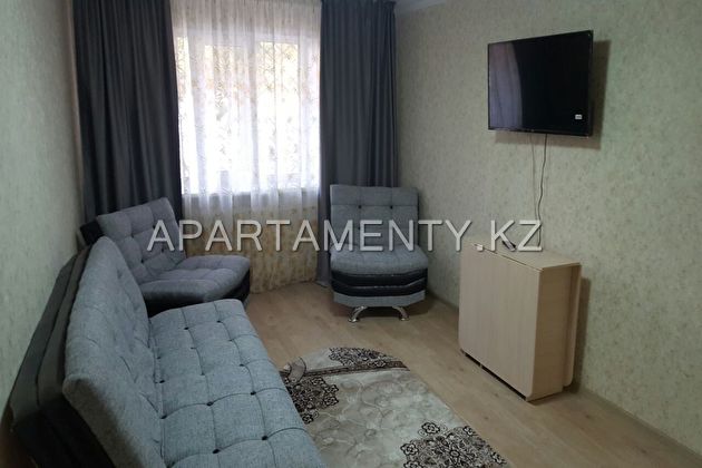 2-room apartment for a day, 73 Manas street
