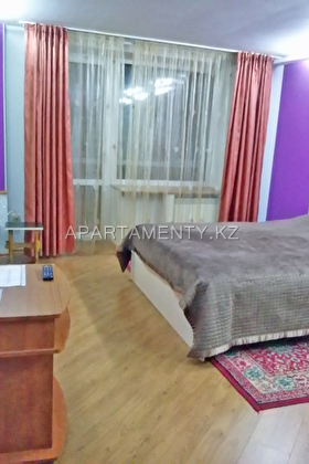 1-roomed apartment by the day, Abdirova St. 26