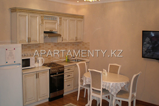 One-bedroom apartment for daily rent in Sauran 5
