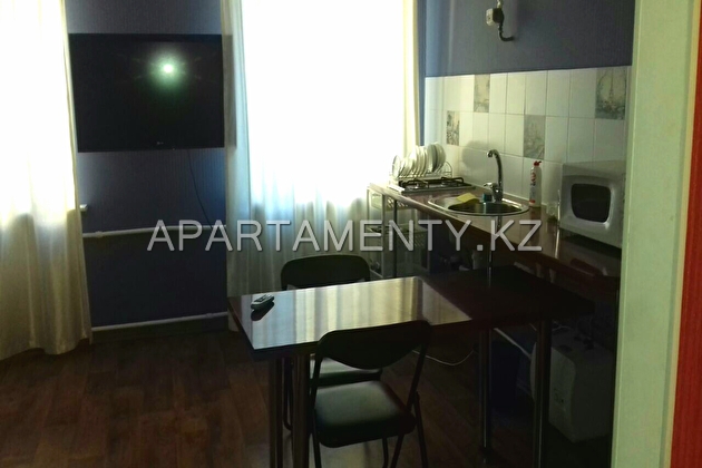 One-bedroom apartment for daily rent in Karaganda
