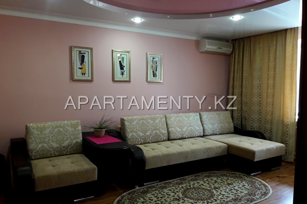 2-room apartment for daily rent, Tolstogo str., 68