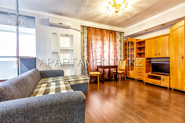 2-room apartment daily, microdistrict, Samal 2