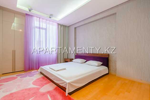 3-room apartment for daily rent in Nur Sultan