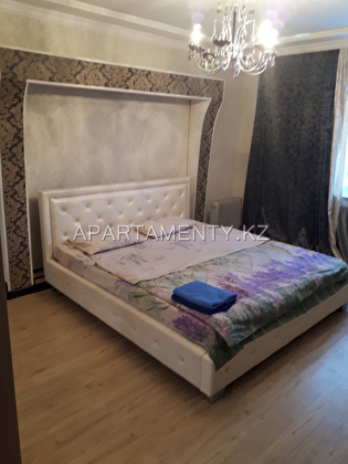 2-roomed apartment by the day, avenue Bukhar-Zhyr