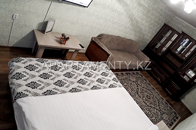 1-room apartment for daily rent, Dostyk str. 22