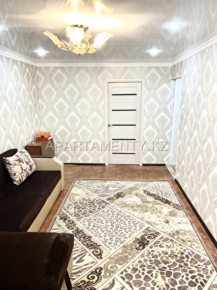 2-room apartment for daily rent, Mukanova 32