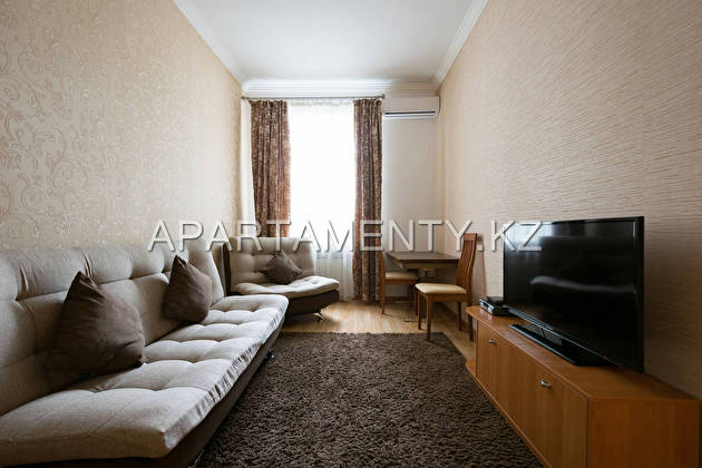 2-room apartment, 103 Zheltoksan street