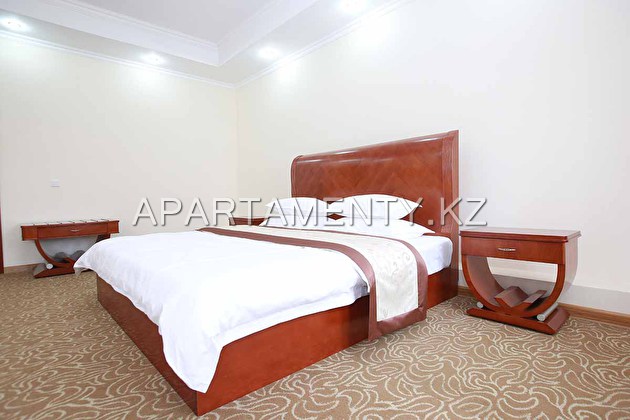 De suite with a large bed (King size) with balcony