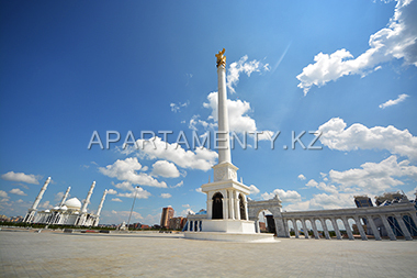 Independence square, Hazret Sultan mosque, Astana