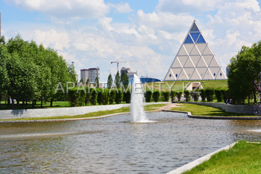 Fountain near Pyramid, Astana