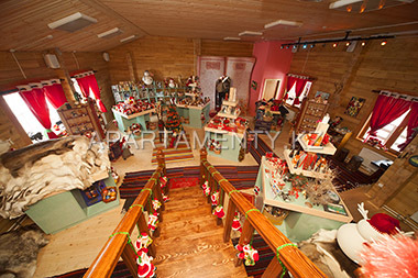 Сувенирный магазин в резиденции Санта Клауса в Боровом