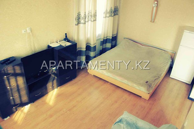 1-room apartment for daily rent, ul. mozhayskogo