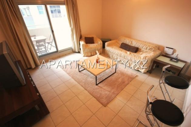 2-bedroom apartment daily