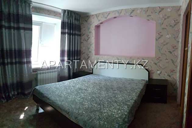 2-room apartment for daily rent, Pavlodar