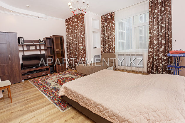 1-комнатные апартаменты посуточно, ул. Кунаева 12