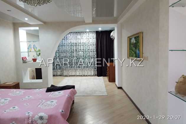 3-room apartment for daily rent in Aktobe