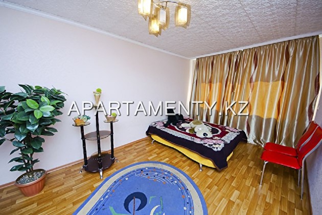 1-room apartment for a day, Karaganda