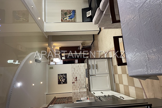 2-комнатная квартира посуточно, мкр. 11 д. 112Б