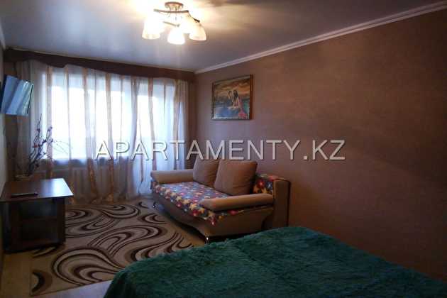1-room apartment for daily rent, ul. al-Farabi 97