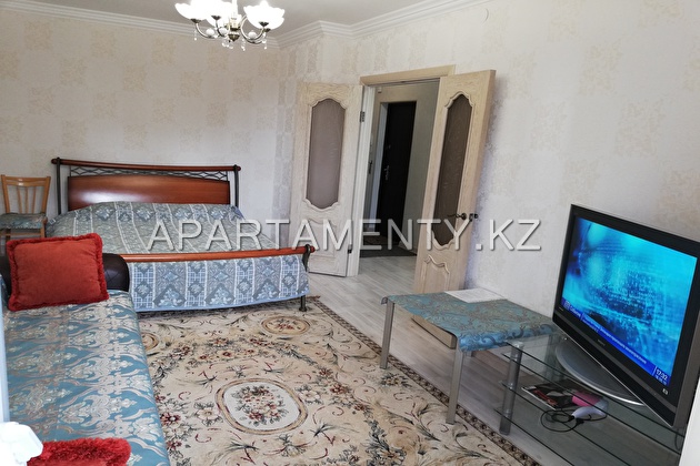 1-roomed apartment by the day, Turkestan 4a