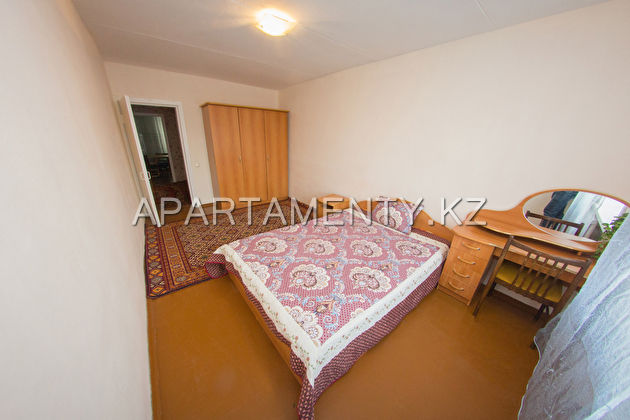 2-room apartment, st. Internatsionalnaya, house 68