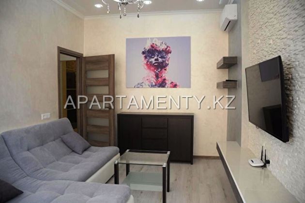 2-room apartment, st. Navoiy д. 208