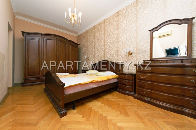 3-roomed. apartment for rent, st. Kablukova str. 2