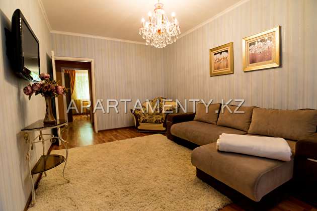 2 bedroom apart. for daily rent, Dostyk ave. 111/4