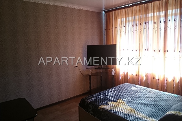 1-room apartment for a day, Karbysheva str. 15