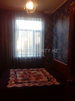 2-room apartment for daily rent, ul. Satpaeva 44