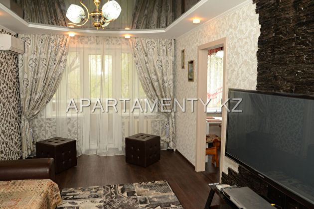 2-room apartment for daily rent in the center