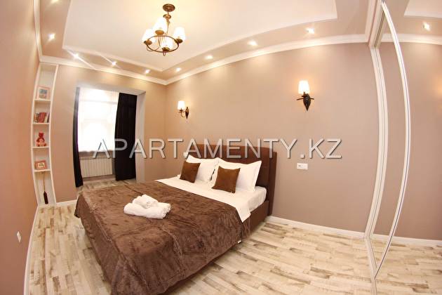 2-room apartment, Navoi street 208/6