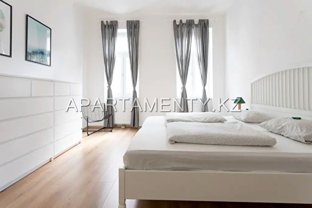 2-room apartment for daily rent, PR. Navoi 70