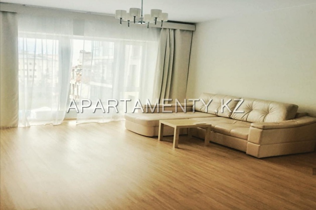 2-room apartment, St. M. Mametova 21