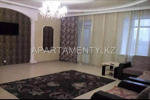 2-room apartment, 3 Moldagulova street