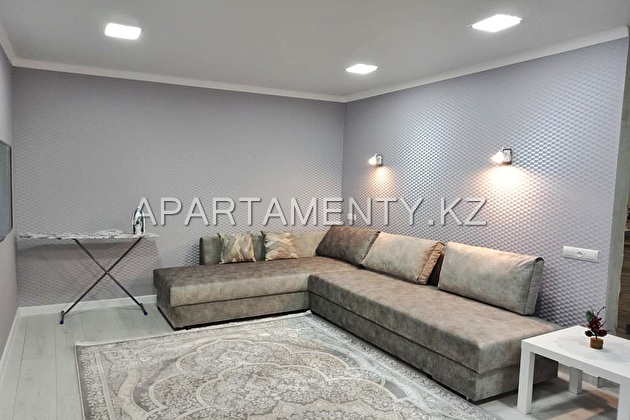 2-room apartment, 44 Nazarbayev street