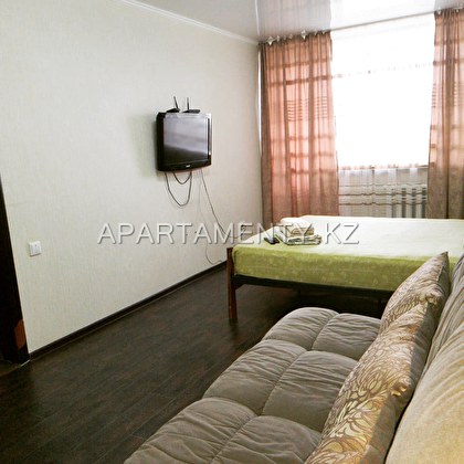 1-room apartment, 52 Nazarbayev Ave.