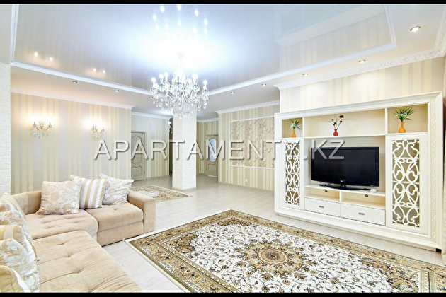 3-room apartment, 153 Sankibay Batyr street