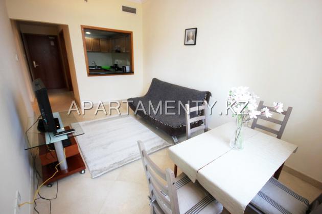 2-bedroom apartment daily