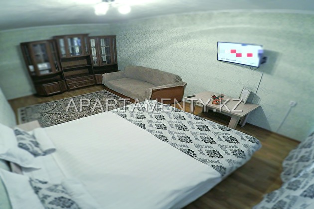 1-room apartment for a day, 22 Dostyk street
