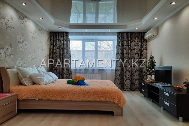 1-room apartment, 16 Kasymkhanov street