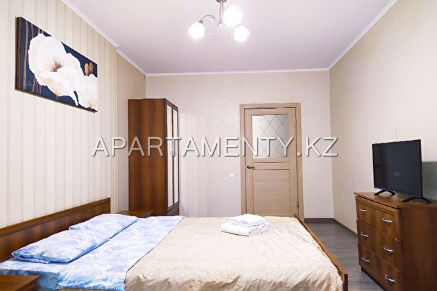 1-room apartment, 7b saraishyk str.