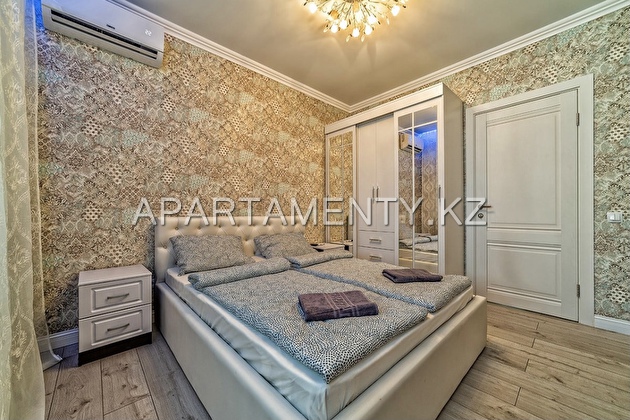 2-room apartment for daily rent. Moldagulovoy 30B