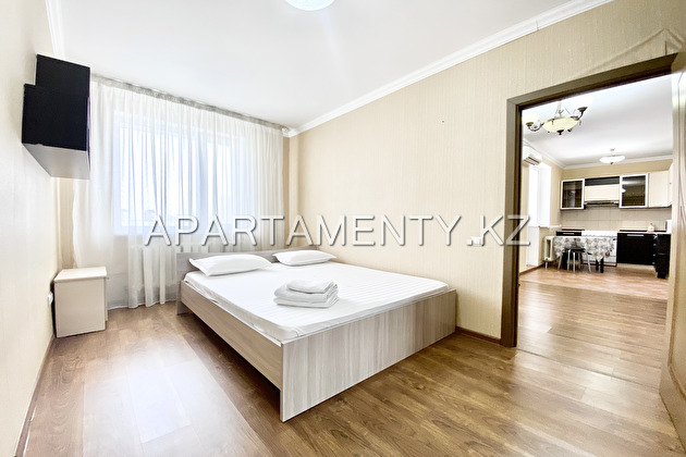 2-room apartment for daily rent in Infiniti-1