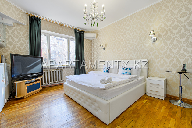 1-комнатные  апартаменты, ул.Зенкова 86