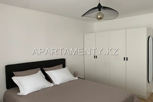 1-room apartment for daily rent, Batys-2
