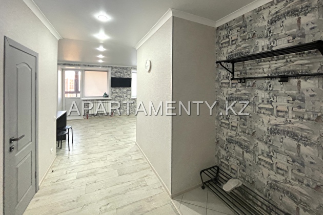 2-room apartment, Zhabaeva 44/4 26